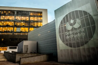 La entidad recordó que la facultad presidencial en esta materia es reglada y se encuentra supeditada a estrictos controles constitucionales vigentes - Foto: Defensoría del Pueblo