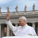 León XIV ha insistido en diferentes intervenciones públicas en que la tecnología debe permanecer al servicio del ser humano y no reemplazar la responsabilidad moral ni la dignidad de las personas - Foto: Vatican News