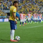La afición brasileña recibió el anuncio con entusiasmo. Miles de seguidores expresaron su respaldo al jugador a través de redes sociales, destacando su experiencia, liderazgo y capacidad para desequilibrar partidos en los momentos decisivos - Foto: Marcello Casal Jr/Agência Brasil