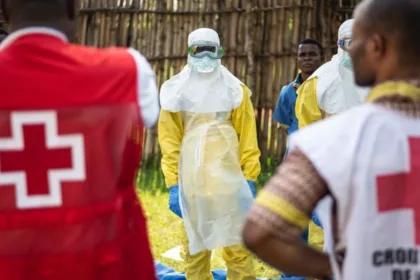 La ayuda económica busca respaldar los esfuerzos de contención de la cepa Bundibugyo del virus, cuya propagación ha generado preocupación entre las autoridades sanitarias internacionales - Foto: AECID