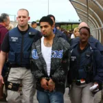 Los hechos más preocupantes se han reportado en centros de detención ubicados en estados de la frontera sur, donde se concentra gran parte de la población migrante retenida. Familiares de los afectados han realizado manifestaciones y plantones pacíficos para exigir respuestas claras sobre las circunstancias de los fallecimientos y reclamar mejores condiciones de atención para los internos - Foto: Archivo/ICE