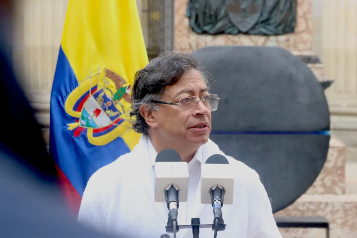 A través de sus canales institucionales y redes sociales, el presidente Petro reaccionó con beneplácito ante las cifras reveladas por la firma - Foto: Archivo/Ronald Cano