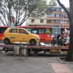 Los operativos de control vial se concentraron de manera prioritaria en zonas de alta congestión y actividad financiera, especialmente en corredores estratégicos de la ciudad con mayor flujo vehicular - Foto: Archivo/Ronald Cano