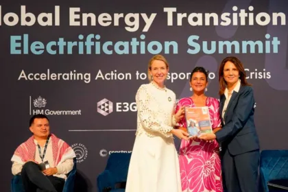 El proceso fue impulsado conjuntamente por Colombia y Países Bajos bajo la premisa de construir una "coalición de los dispuestos", es decir, un espacio de cooperación entre países que buscan avanzar más rápidamente en la transición energética, incluso ante las dificultades de alcanzar consensos universales dentro de las negociaciones climáticas tradicionales de Naciones Unidas - Foto: Ministerio de Ambiente y Desarrollo Sostenible