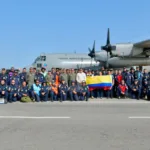El contingente colombiano está conformado por 63 especialistas en búsqueda y rescate urbano, quienes fueron movilizados junto con 12 toneladas de equipos técnicos y logísticos destinados a las labores de localización y extracción de víctimas atrapadas bajo estructuras colapsadas. La misión fue coordinada entre la UNGRD, el Ministerio de Relaciones Exteriores, el Ministerio de Defensa y las autoridades venezolanas de gestión del riesgo - Foto: UNGRD