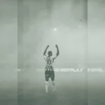 La gran figura de la noche fue el delantero Luis Fernando Muriel, autor de dos goles de notable calidad técnica. Su capacidad para desequilibrar en el último tercio del campo resultó determinante para abrir espacios en la defensa rival - Foto: Junior FC
