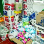 Diversas iglesias y alcaldías en Bogotá, Cúcuta, Barranquilla, Cartagena y Medellín también habilitaron centros de acopio para recolectar alimentos no perecederos, medicamentos, productos de higiene y elementos de primera necesidad - Foto: Alcaldía de Cartagena