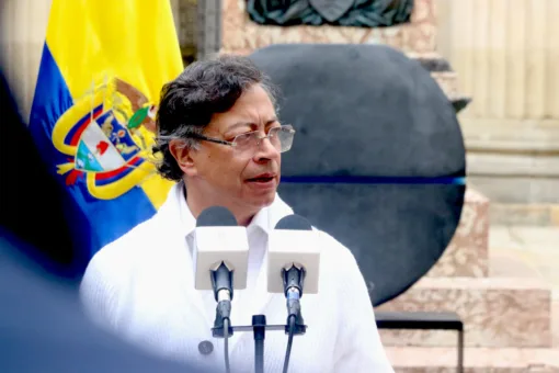 A través de declaraciones públicas, Petro explicó que decidió no reconocer los resultados preliminares difundidos por el sistema de preconteo debido a las dudas que, según él, existen sobre la integridad del software utilizado durante la jornada electoral - Foto: Archivo/Ronald Cano
