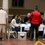 Los observadores internacionales desplegados en distintas regiones del país destacaron los esfuerzos institucionales realizados para garantizar la transparencia del proceso. Según sus evaluaciones preliminares, las autoridades electorales lograron responder de manera adecuada a los desafíos logísticos de una elección nacional - Foto: Ronald Cano