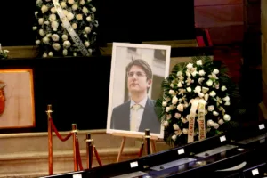 Miguel Uribe Turbay fue víctima de un atentado el 7 de junio de 2025 mientras participaba en un acto público en el parque El Golfito. El ataque fue ejecutado por un menor de edad que disparó contra el entonces senador y precandidato presidencial, quien permaneció hospitalizado durante más de dos meses debido a la gravedad de las heridas - Foto: Archivo/Mauricio Vanegas