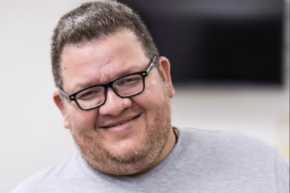 Cristian Herrera era conocido por sus investigaciones relacionadas con fenómenos de criminalidad, contrabando y dinámicas de violencia en la región fronteriza entre Colombia y Venezuela. A lo largo de su trayectoria profesional publicó diversos trabajos periodísticos enfocados en problemáticas de interés público en Norte de Santander - Foto: Redes Sociales Cristian Herrera