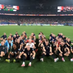Con la clasificación ya asegurada en el bolsillo, el próximo reto para la selección de Noruega será de un calibre sumamente alto. El cuadro vikingo se medirá ante su similar de Francia en una batalla directa por la cima absoluta del Grupo I, donde Haaland se cruzará con Kylian Mbappé en un partido que promete sacar chispas por el orgullo europeo - Foto: FIFA