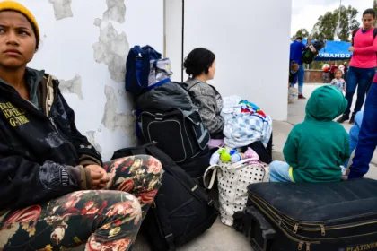 Según el balance oficial, en lo corrido de 2026 ya se han registrado 13 eventos de desplazamiento masivo en el Catatumbo, los cuales han dejado 2.447 personas desplazadas, principalmente en los municipios de Tibú y El Tarra - Foto: Defensoría del Pueblo