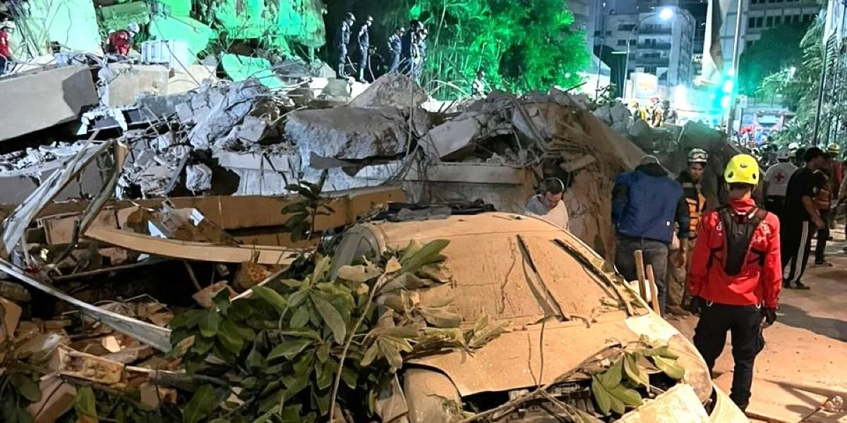 Las operaciones de rescate han entrado en una fase crítica. Autoridades venezolanas, equipos internacionales y miles de voluntarios civiles trabajan contrarreloj para localizar sobrevivientes atrapados bajo los escombros, conscientes de que las probabilidades de hallar personas con vida disminuyen drásticamente después de las primeras 72 horas posteriores al desastre - Foto: Jesuit Refugee Service