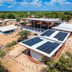 El Gobierno nacional informó además que en La Guajira se han ejecutado cientos de intervenciones relacionadas con infraestructura educativa. Entre los resultados destacados figuran nuevas aulas, mejoras locativas y la instalación de soluciones energéticas en instituciones escolares, iniciativas que buscan fortalecer la prestación del servicio educativo en zonas urbanas y rurales - Foto: Ministerio de Educación