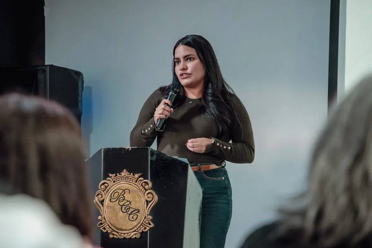 La directora general del DNP, Natalia Molina Posso, señaló que la política busca superar enfoques centrados exclusivamente en la asistencia social y avanzar hacia un modelo basado en la garantía efectiva de derechos y oportunidades - Foto: DNP