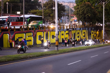 En el fallo, la Corte no solo protegió el mural "Las cuchas tienen razón" como una expresión amparada por la libertad de expresión, la creación artística y los derechos culturales, sino que también ordenó implementar medidas para garantizar su conservación y evitar nuevas acciones dirigidas a censurarlo o eliminarlo - Foto: Valentina Arango