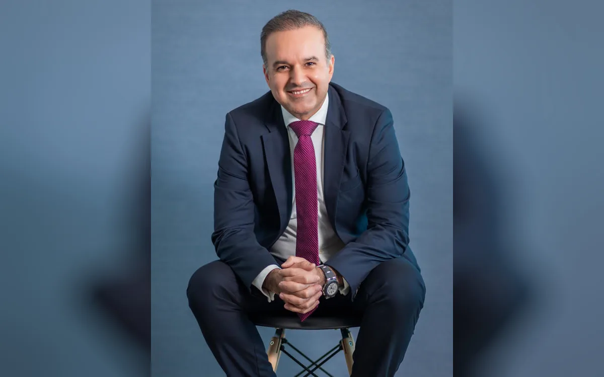 Tras conocerse su salida, Chapman respondió mediante un comunicado en el que negó haber hablado en nombre del presidente electo. Explicó que sus afirmaciones correspondían exclusivamente a un análisis jurídico sobre el alcance de la legislación vigente y sostuvo que durante la entrevista dejó claro que no estaba anunciando decisiones oficiales del futuro Ejecutivo - Foto: Chapman Wilches