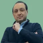 El caso salió a la luz pública en marzo de 2026, cuando Caracol Televisión confirmó que había recibido denuncias por presunto acoso sexual contra Jorge Alfredo Vargas y el periodista deportivo Ricardo Orrego. Posteriormente, el canal informó que el vínculo laboral con Vargas terminó de mutuo acuerdo, aclarando que esa decisión no constituía un pronunciamiento sobre su responsabilidad frente a las denuncias - Foto: Instagram Jorge Alfredo Vargas