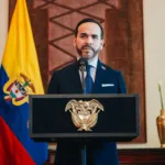 La principal discusión, sin embargo, no se concentra únicamente en su experiencia profesional, sino en la forma en que llegó al cargo. Durante la campaña presidencial, De la Espriella presentó la meritocracia como uno de los criterios para la conformación de su Gobierno y habló de convocatorias abiertas como mecanismo para seleccionar funcionarios, una promesa que volvió a mencionar al asumir la Presidencia - Foto: Presidencia