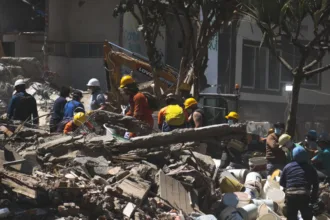 Uno de los cambios más significativos se produjo en la cifra de desaparecidos. El nuevo consolidado registra 143 personas, muy por debajo de las 320 que aparecían en el reporte anterior. La modificación refleja, en buena medida, la verificación de casos que habían sido reportados inicialmente como desapariciones y posteriormente pudieron ser localizados o reclasificados - Foto: World Central Kitchen