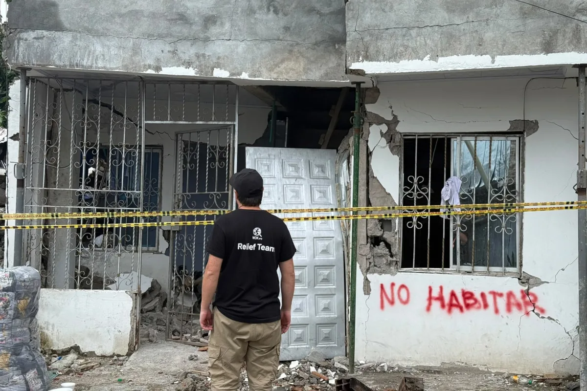 El procedimiento contempla inicialmente una inspección rápida, basada en una evaluación visual externa y un diagnóstico preliminar. Con esa información, las edificaciones podrán ser clasificadas como inspeccionadas y aptas para su uso, de uso restringido o inseguras y no habitables - Foto: World Central Kitchen