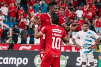 Continuando con los marcadores abultados, América de Cali venció 7-0 a Boyacá Chicó, dejando maltrecho al equipo boyacense que lucha por no descender - Foto: América de Cali