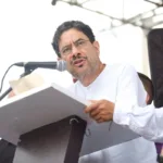 En esa línea, el excandidato presidencial sostuvo que existe una “incompatibilidad insalvable con el deber supremo de representar con lealtad exclusiva la soberanía y los intereses del pueblo de Colombia”. Esa es una de las frases centrales para entender la posición de Cepeda frente al nuevo mandatario y anticipa que la relación entre ambos sectores seguirá marcada por la confrontación - Foto:X/@IvanCepedaCast