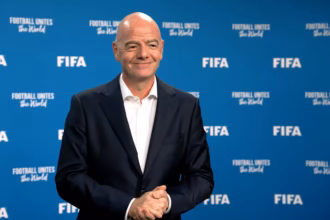 Según la propuesta, los recursos obtenidos permitirían ampliar de forma considerable la financiación dirigida a las asociaciones nacionales. La FIFA planteó aumentar los fondos del programa FIFA Forward de 8 millones de dólares a 20 millones por asociación durante el ciclo 2027-2030, con incrementos posteriores a 22 millones para el periodo 2031-2034 y a 24 millones entre 2035 y 2038 - Foto: FIFA