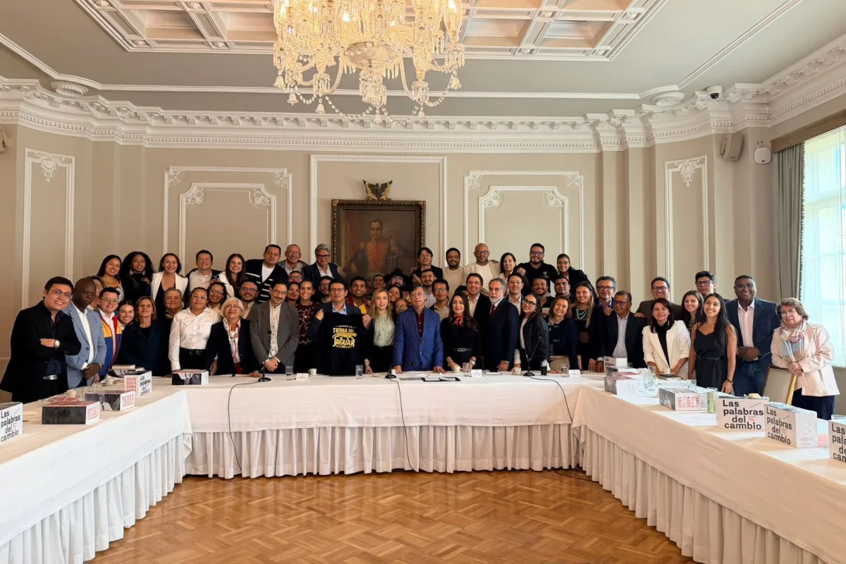 Los integrantes de la bancada también anunciaron que renunciarán al pago correspondiente a un día de salario. Con esa decisión, buscan responder a las críticas que podrían surgir por no asistir a la posesión y remarcar que la ausencia no representaría una remuneración por una actividad institucional a la que decidieron no acudir - Foto: Pacto Histórico