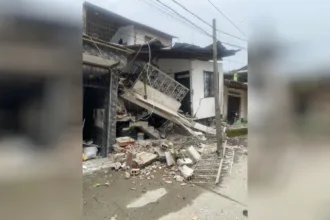 El departamento donde se produjo el epicentro afrontaba una situación especialmente compleja. La gobernadora Nubia Córdoba-Curi reportó 13 fallecidos, 131 lesionados y más de 3.500 personas afectadas, además de cinco desaparecidos al cierre del 10 de agosto - Foto: X/@Afromedios