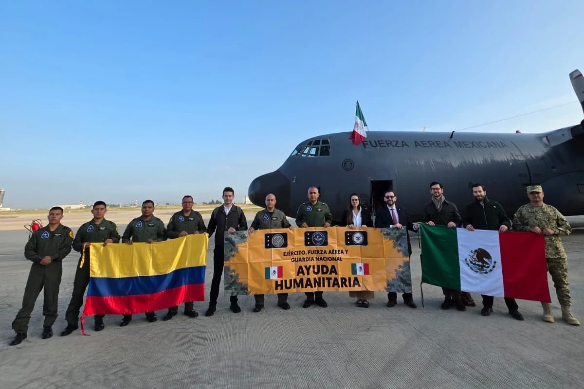 Finalmente, parte de esa asistencia comenzó a llegar en forma de despensas e insumos humanitarios. Este episodio es importante porque demuestra que la cooperación internacional no desapareció ante las dificultades de coordinación: los países continuaron preparando y enviando ayuda, mientras el debate se concentraba en qué tipo de asistencia estaba solicitando Colombia y cuál podía ingresar al territorio - Foto: Cancillería
