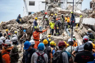 En materia de rescate, las autoridades reportan 364 personas rescatadas, mientras continúan las labores relacionadas con la atención de las zonas afectadas y la consolidación de los reportes territoriales - Foto: Cruz Roja Colombiana