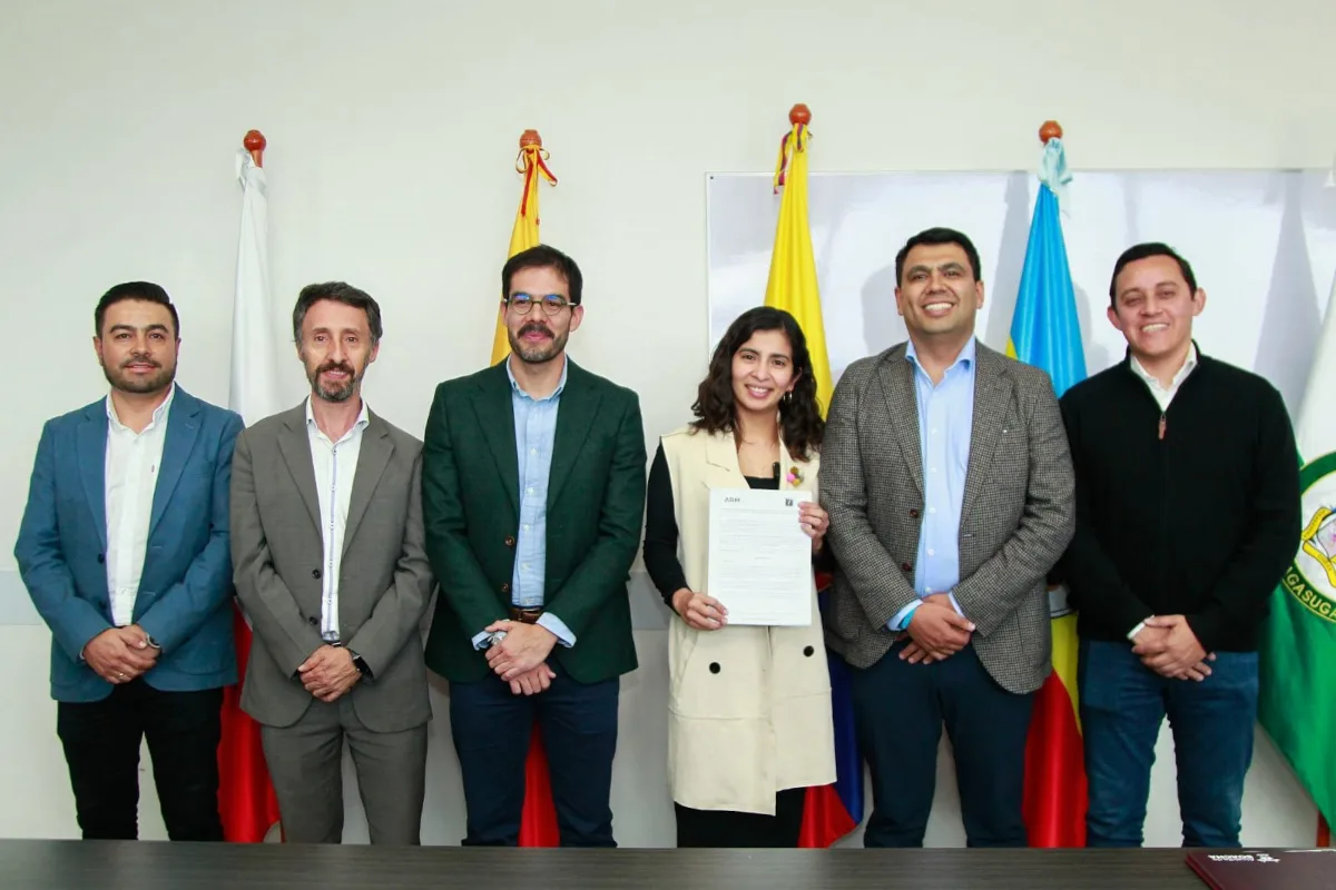 En materia financiera, TransMilenio aportará $29.177 millones, equivalentes al 60,24 % del convenio, mientras que la Agencia Regional de Movilidad destinará $19.259 millones, correspondientes al 39,76 % restante. Los recursos podrán ejecutarse hasta el 31 de diciembre de 2027 - Foto: Agencia Regional de Movilidad
