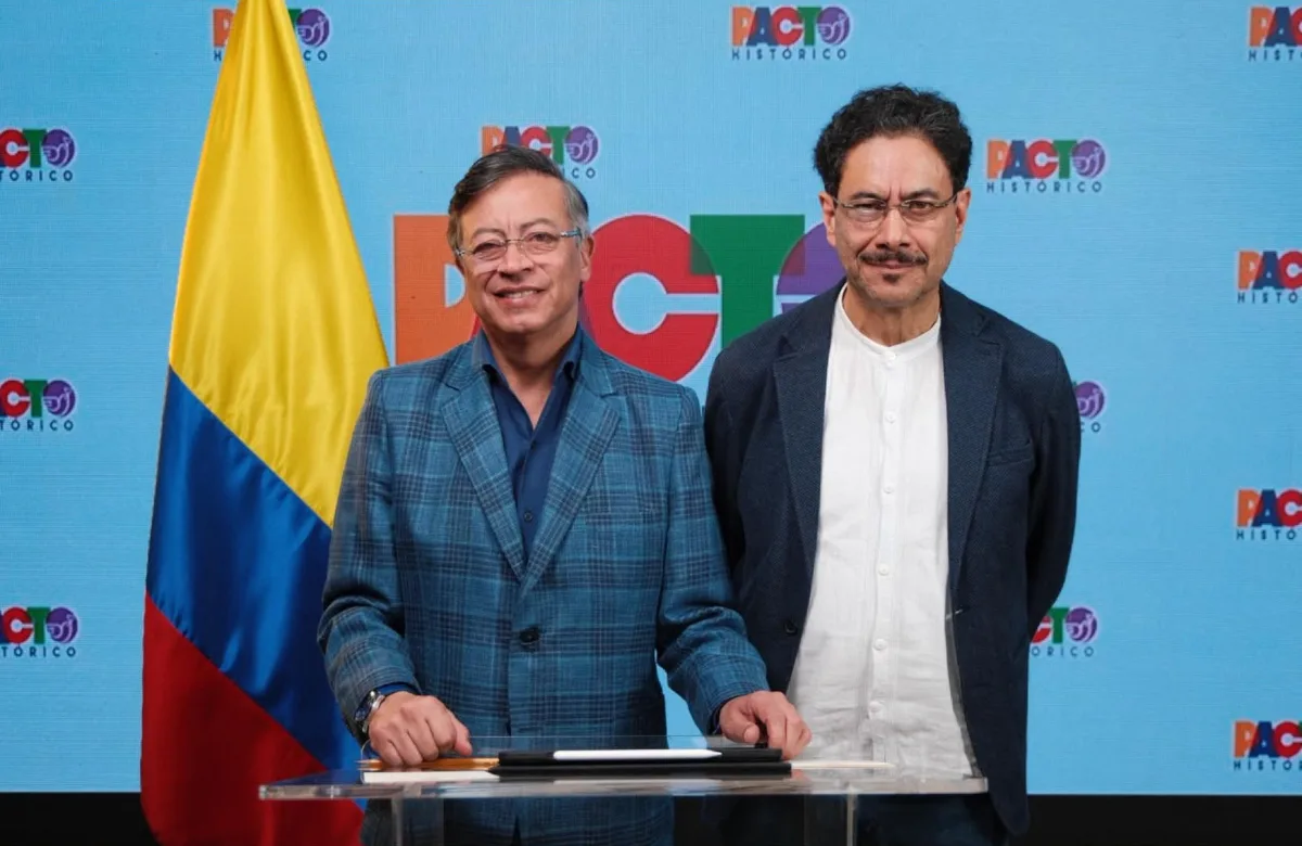 Por un lado, Petro y Cepeda buscan diferenciar entre acusaciones que deben ser investigadas y decisiones de política pública que pueden ser objeto de debate político, pero que no deberían ser presentadas automáticamente como hechos de corrupción. Por otro, pretenden someter a escrutinio las decisiones que adopte el Gobierno de De la Espriella durante la emergencia - Foto: X/@petrogustavo