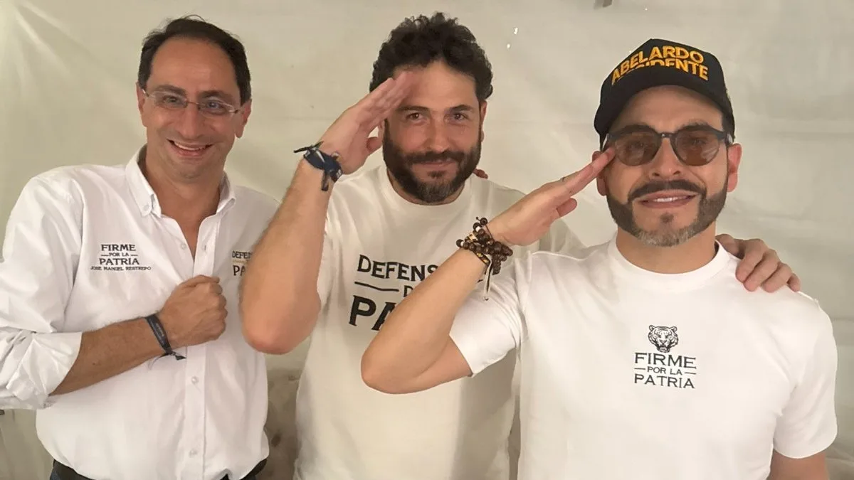A ese debate se suma su cercanía con el proyecto político de De la Espriella. Uribe participó activamente en la campaña presidencial y tuvo un papel en la organización de voluntarios y en la recolección de firmas para respaldar la candidatura del hoy mandatario. También estuvo vinculado al proceso de empalme en el sector de Comercio, Industria y Turismo - Foto: Prensa Defensores de la Patria