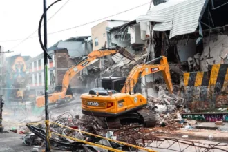 En materia de vivienda, el nuevo consolidado reporta 187.852 viviendas averiadas, 13 más que en el corte anterior, mientras que el número de viviendas destruidas se mantiene en 33.395 - Foto: Alcaldía de Pereira