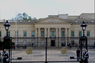 El contraste resulta llamativo porque las dificultades no eran completamente desconocidas. La Casa de Nariño cuenta con una infraestructura diseñada específicamente para el funcionamiento de la Presidencia, mientras que el Palacio de San Carlos tiene como función principal albergar al Ministerio de Relaciones Exteriores - Foto: Archivo/Ronald Cano