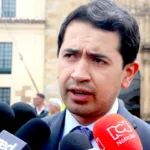 El caso llegó entonces al Juzgado 40 Penal del Circuito de Conocimiento de Bogotá, encargado de revisar la sanción. En segunda instancia, el despacho confirmó el arresto de un día impuesto contra Briceño por el desacato a la orden de tutela relacionada con la rectificación solicitada por Gloria Cuartas - Foto: Archivo/Ronald Cano