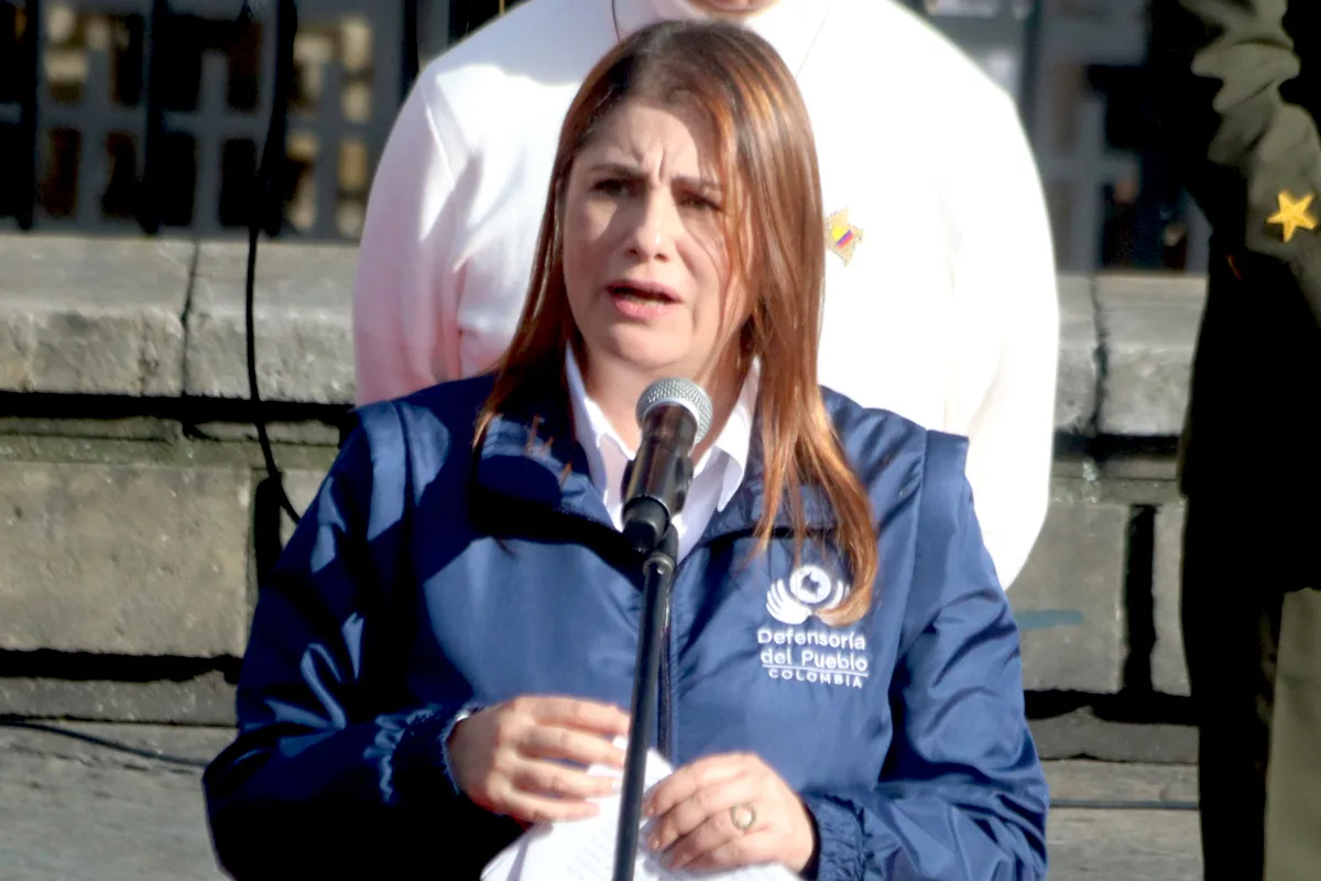 La propuesta fue formulada por la defensora del Pueblo, Iris Marín, quien pidió a los grupos armados que operan en el departamento permitir el ingreso de las instituciones y de la asistencia humanitaria sin restricciones. El planteamiento surgió en medio de las dificultades reportadas para atender a comunidades afectadas por el sismo - Foto: Archivo/Ronald Cano