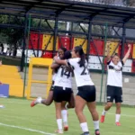 La insistencia local tuvo recompensa rápidamente. En el minuto 51, Selene Moreno apareció para marcar el segundo tanto de Internacional y ampliar la diferencia a 2-0 - Foto: Ronald Cano