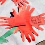 La captación puede comenzar con una conversación, una promesa de empleo, dinero o reconocimiento. El mecanismo es especialmente peligroso cuando se dirige a adolescentes que viven en condiciones de pobreza, exclusión, violencia o ausencia de oportunidades. HRW señala precisamente estas condiciones como factores que incrementan la vulnerabilidad - Foto: Archivo/Ronald Cano