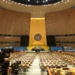 La elección del secretario general de la ONU tiene un mecanismo particular: el Consejo de Seguridad debe recomendar un candidato a la Asamblea General, pero la decisión final depende de los cinco miembros permanentes con poder de veto —Estados Unidos, Rusia, China, Francia y Reino Unido—. Un aspirante necesita evitar el rechazo de cualquiera de estas potencias para avanzar - Foto: Lusi Lindwurm