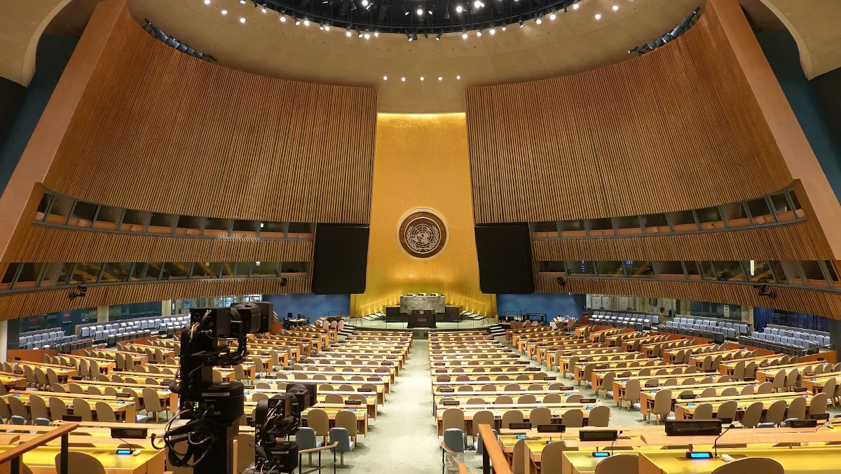 La elección del secretario general de la ONU tiene un mecanismo particular: el Consejo de Seguridad debe recomendar un candidato a la Asamblea General, pero la decisión final depende de los cinco miembros permanentes con poder de veto —Estados Unidos, Rusia, China, Francia y Reino Unido—. Un aspirante necesita evitar el rechazo de cualquiera de estas potencias para avanzar - Foto: Lusi Lindwurm