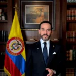 Dijo que la actividad periodística debe estar ligada a “la verdad” y a “la veracidad de los hechos”. En su definición, el verdadero periodismo es aquel que cuenta lo que ocurre con apego a la verdad - Foto: Captura Vídeo