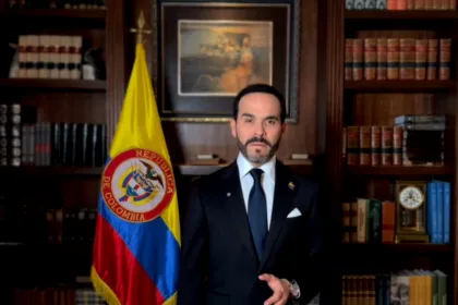 Dijo que la actividad periodística debe estar ligada a “la verdad” y a “la veracidad de los hechos”. En su definición, el verdadero periodismo es aquel que cuenta lo que ocurre con apego a la verdad - Foto: Captura Vídeo