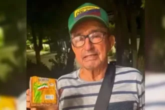 La iniciativa comenzará con Luis Felipe Yagüé Cotazo, conocido como “don Luis”, un vendedor de panela de Florencia, Caquetá, cuya historia se hizo viral después de que un cliente dejara de comprarle por sus afinidades políticas. El caso fue convertido por el Gobierno entrante en el primer piloto de una propuesta que busca presentar el emprendimiento y el trabajo independiente como herramientas de progreso económico - Foto: Redes Sociales