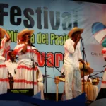 La organización había dispuesto en la Ciudadela Petronio 59 cocinas tradicionales, 24 puestos de mecatos, dulces y refrescos, 45 de bebidas autóctonas, 41 de estética del Pacífico y 24 de artesanías. Esa capacidad logística será aprovechada ahora para una finalidad completamente distinta: recibir y organizar ayudas destinadas a las personas afectadas por el terremoto - Foto: Archivo/Sol Robayo