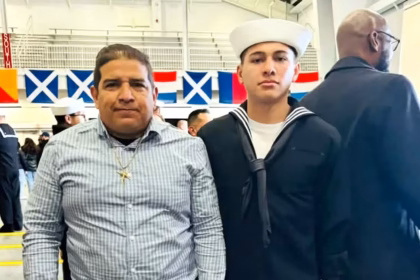 El caso tomó una dimensión particular porque Avilés es el padre de Joshua Avilés, un joven integrante activo de la Armada estadounidense que se encontraba desplegado a bordo del portaaviones USS Abraham Lincoln - Foto: Joshua Avilés