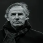 Baresi también tuvo una carrera destacada con la selección italiana. Disputó 81 partidos y participó en tres Copas del Mundo: España 1982, Italia 1990 y Estados Unidos 1994. En el Mundial de 1982 integró la plantilla que conquistó el título bajo la dirección de Enzo Bearzot, aunque su participación en el torneo fue limitada por la competencia en la defensa - Foto: Kurir